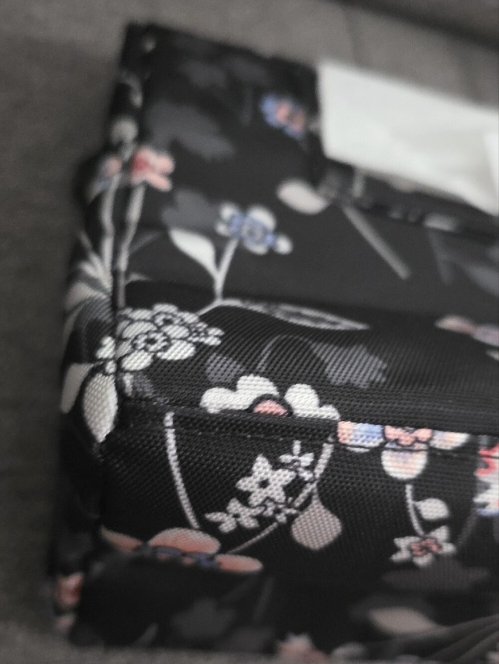 Vera Bradley Black Floral Lunch PAck with Pink & Blue Accents - Picture 13 of 13